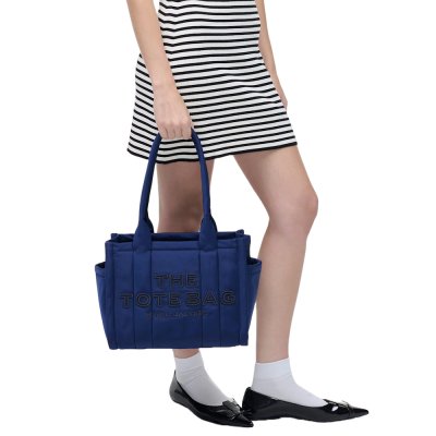 THE PUFFY NYLON MEDIUM TOTE BAG